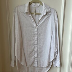 The Group By Babaton Aritzia White Linen Long Sleeve Button-Up Shirt Size Small